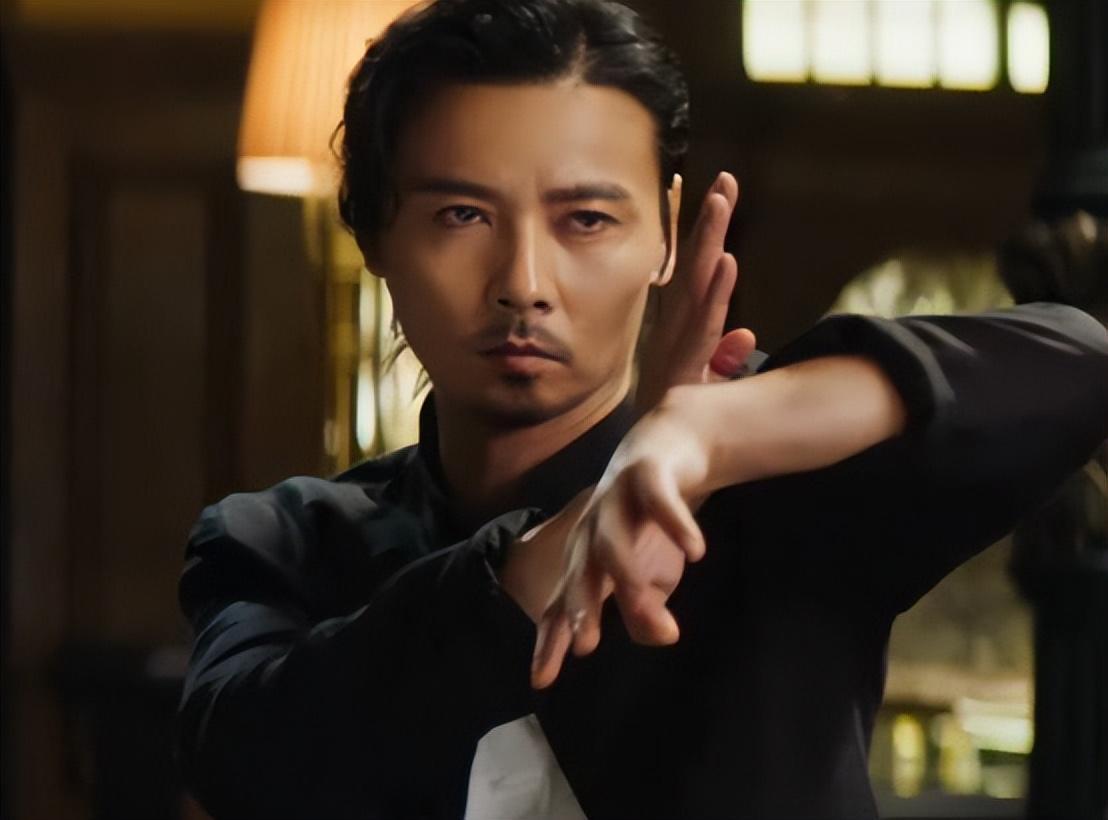 必赢-收手吧樊少皇！别再把观众当傻子了，52岁拍个动作烂片雷人又无脑